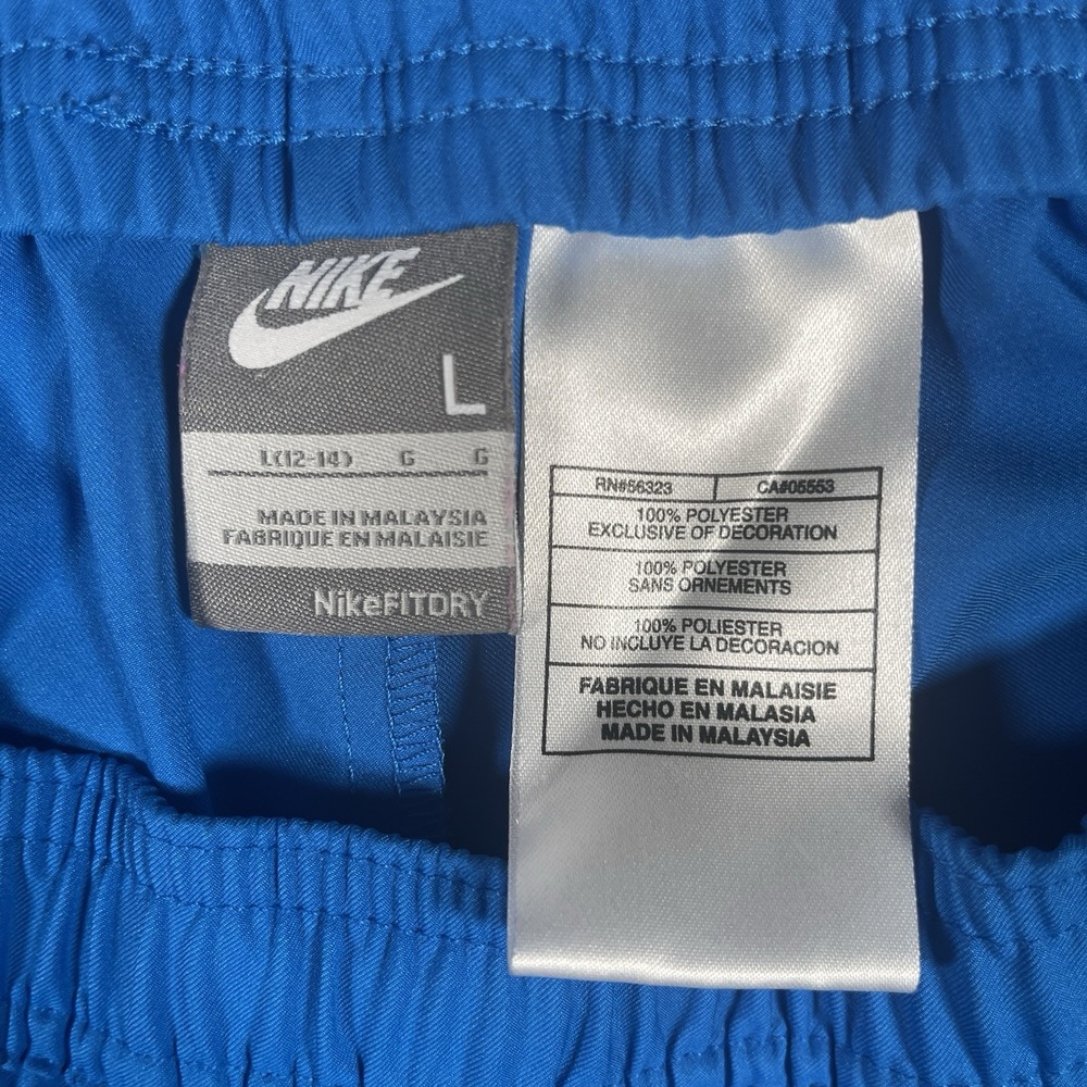 NIKE FIT DRY Blue Womens‎ L (12-14) Stretch Waist Pocket Running Shorts - Picture 4 of 8